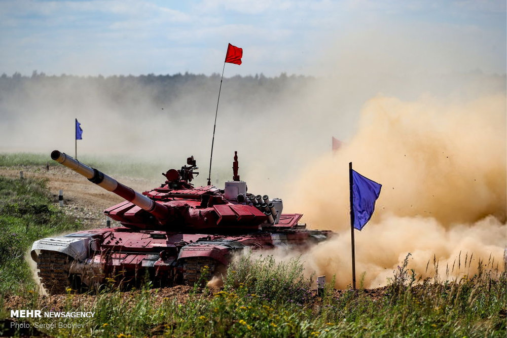 مسابقه تانک‌ها