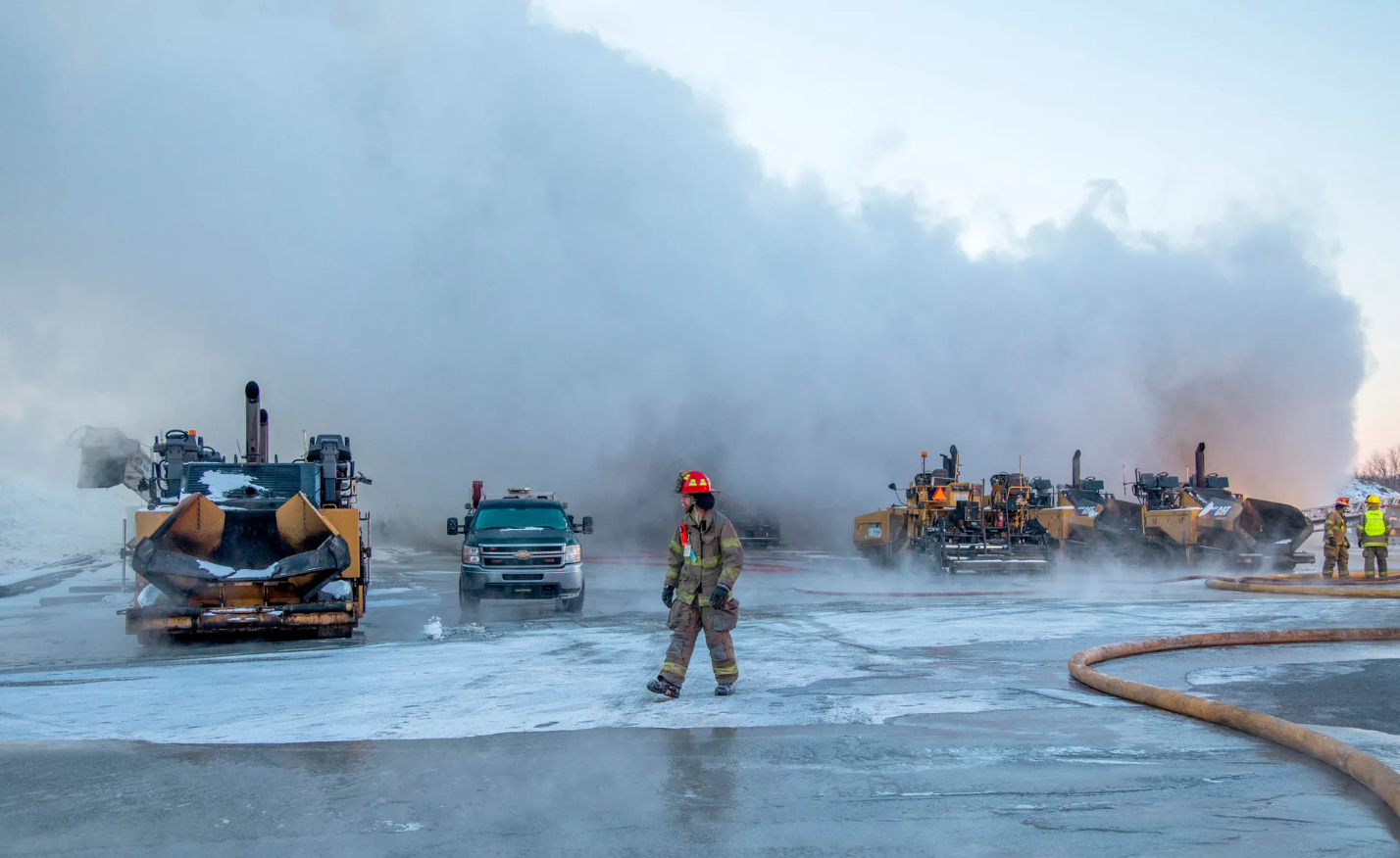 یخ زدن آب هنگام آتشنشانی