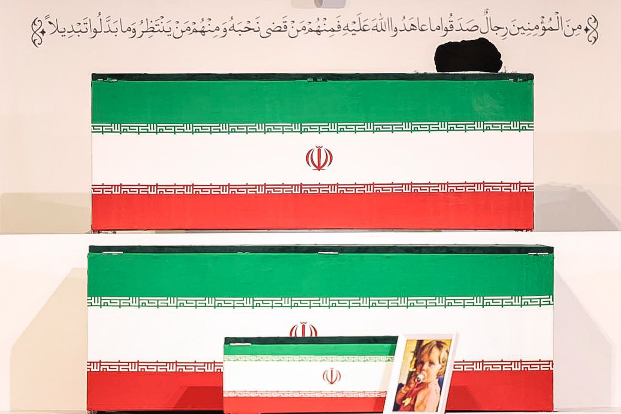 پیکر رهبر 3