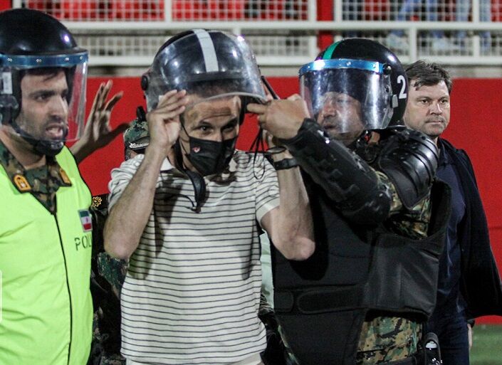 پرسپولیس از باشگاه تراکتور و ضاربان گل‌محمدی شکایت می‌کند