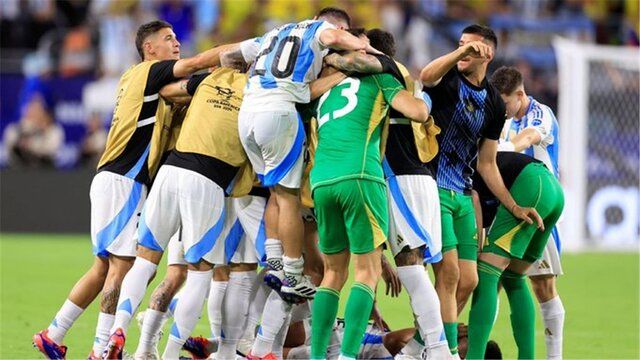 افشاگری ستاره آرژانتین: مسی گفت کری نخوانید!