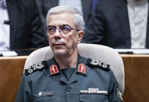 سرلشکر باقری: فضای کشور دائماً در حال رصد است و نیروهای مسلح در آمادگی صد درصدی به سر می‌برند؛ امروز شاهد ارتقاء چشمگیر توان و آمادگی پدافند هوایی کشور هستیم