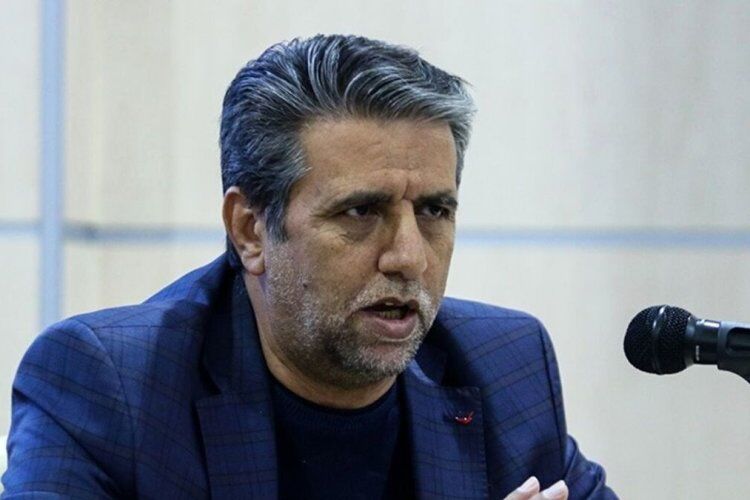 انتقاد تند یک اصلاح‌طلب نسبت به هتاکی‌ها به رئیس‌جمهور؛ تلویزیون را که باز می‌کنید در آن از بالا تا پایین مملکت را فحش می‌دهند