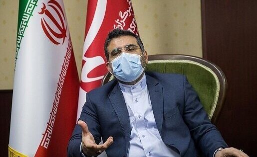 مخالف استفاده از ادبیات خشن در مواجهه با اهل هنر هستم