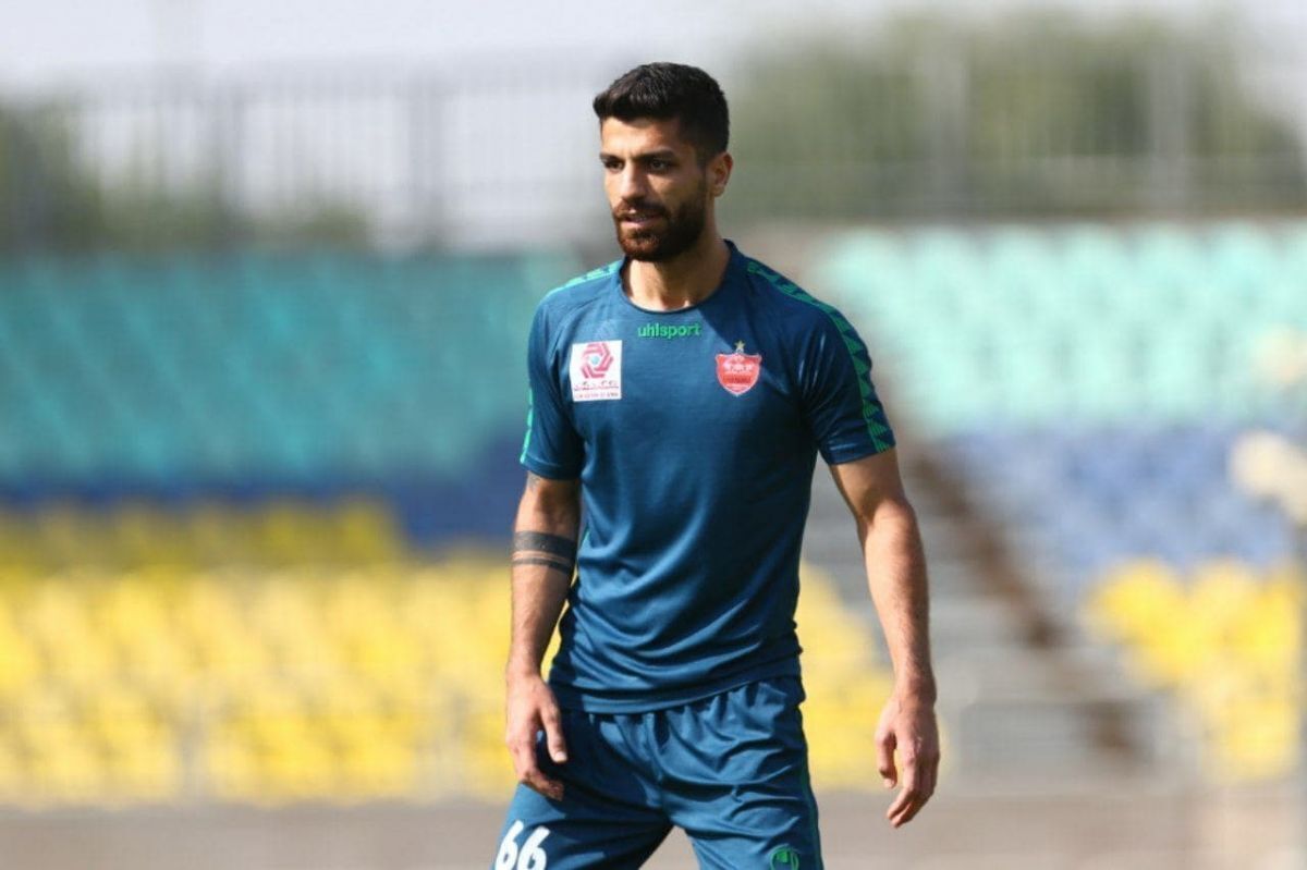 آینده فوتبالی هافبک پرسپولیس به خطر افتاد