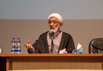 رفتار امروز خبرگان ضعیف و معیوب است؛ متاسفانه آنطور که باید به وظایف خود عمل نکردند