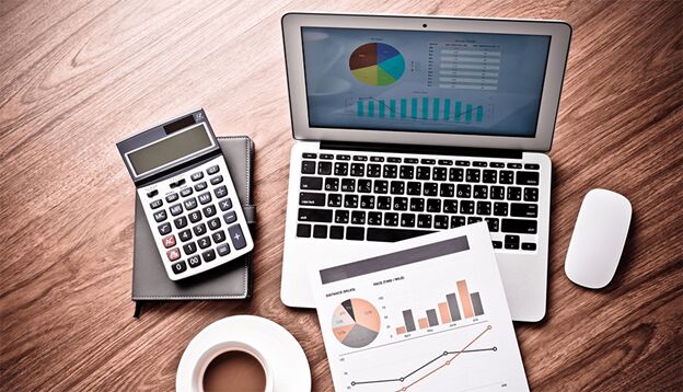چرا باید از نرم افزار حسابداری استفاده کنیم؟
