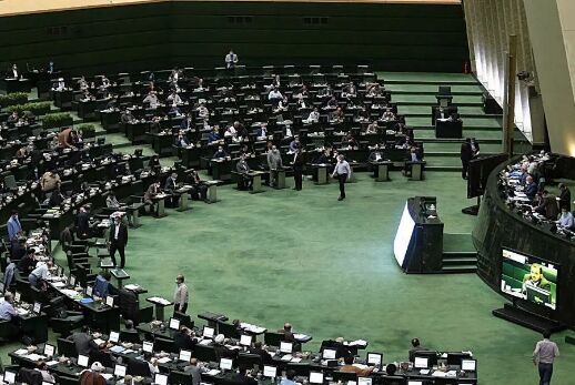  ملاک های عجیب نمایندگان برای عضویت در کمیسیون های مجلس؛ از امتیاز سفر خارجی تا گرفتن بودجه برای حوزه انتخابیه!