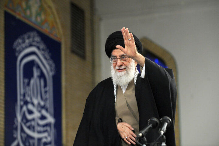 سخنگوی ستاد تشییع: نماز بر پیکر رهبر شهید در جمکران به امامت آیت‌الله جوادی آملی خواهد بود / روز چهارشنبه، پیکر مطهر رهبر شهید به عتبات عالیات مشرف خواهد شد
