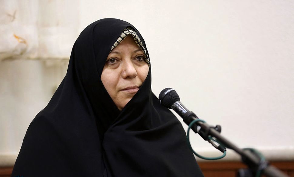 گلایه یک اصلاح‌طلب از پزشکیان: رئیس‌جمهور با شعار وفاق هواداران خودش را عصبانی کرده است