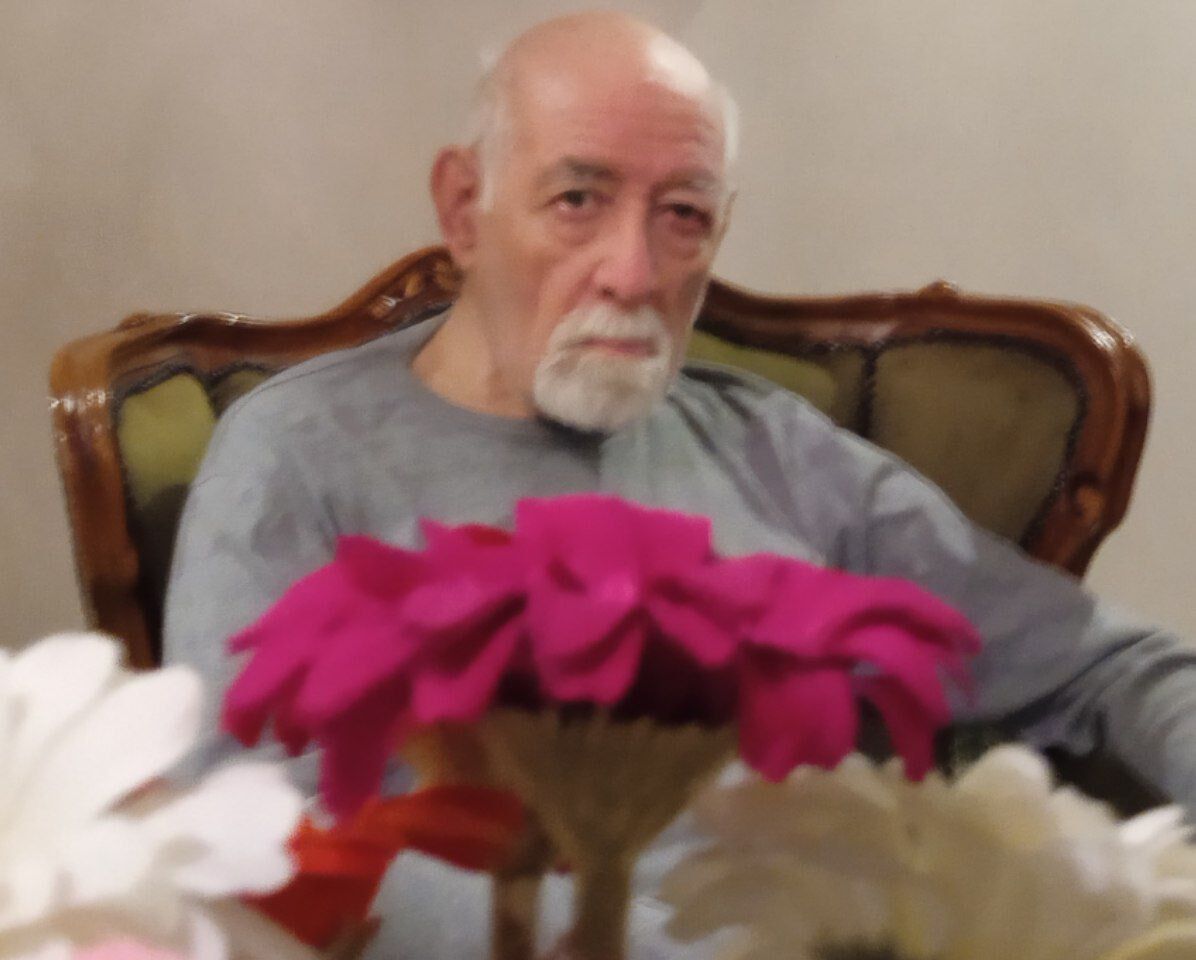دیدار اهالی فوتبال و رسانه با اردشیر لارودی که در بستر بیماری‌ است