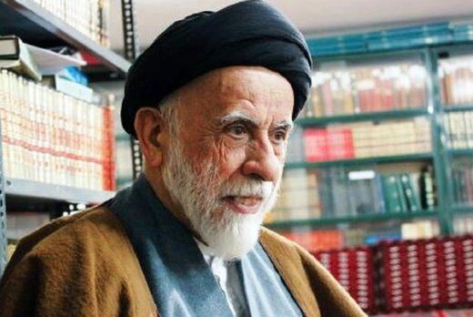 انتقادات نمایندگان مجلس از دولت، جنگ زرگری است/ قالیباف که ۳۰ سال در راس قدرت است بگوید برای حل مشکل گرانی چه کرده