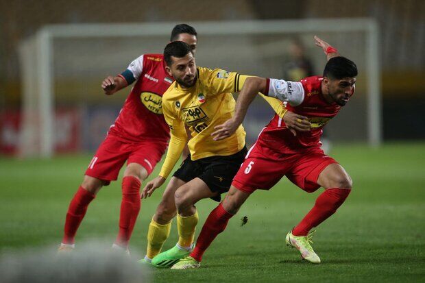 پرسپولیس انتقام استقلال را از سپاهان گرفت/ تیم یحیی مثل آب خوردن قهرمان می‌شود!