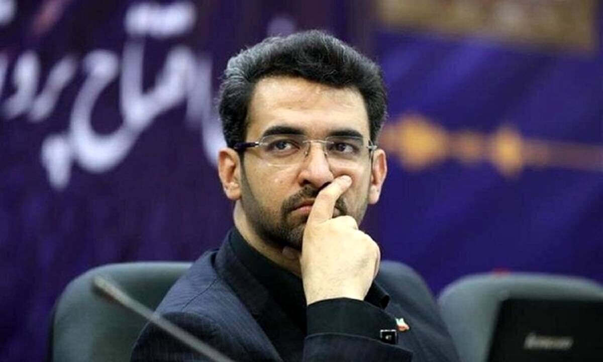 واکنش آذری جهرمی به نامه اپراتورها به رئیسی برای افزایش تعرفه اینترنت؛ کاش نامه آنها برای توقف فیلترینگ بود نه افزایش آزار مردم!
