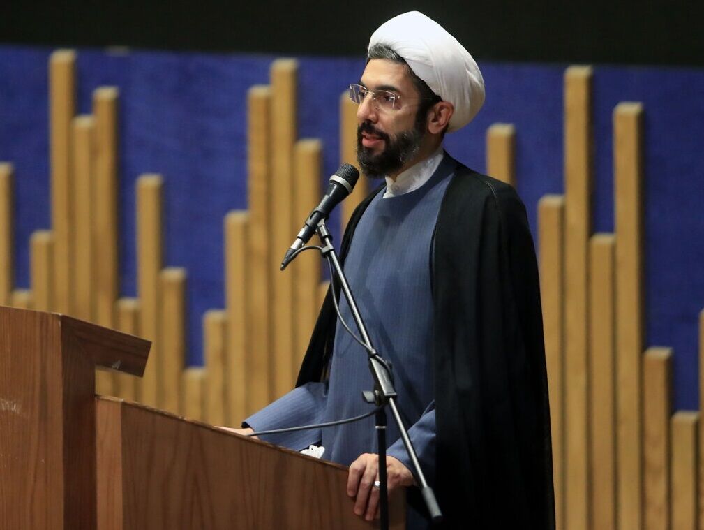 امروز با جنگ روایت‌ها مواجه هستیم؛ باید فکری کرد