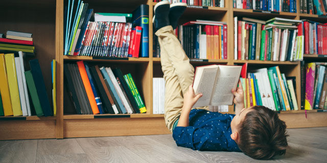 پسرفت جهانی مطالعه کتاب چه ارتباطی با رسانه‌های اجتماعی دارد؟