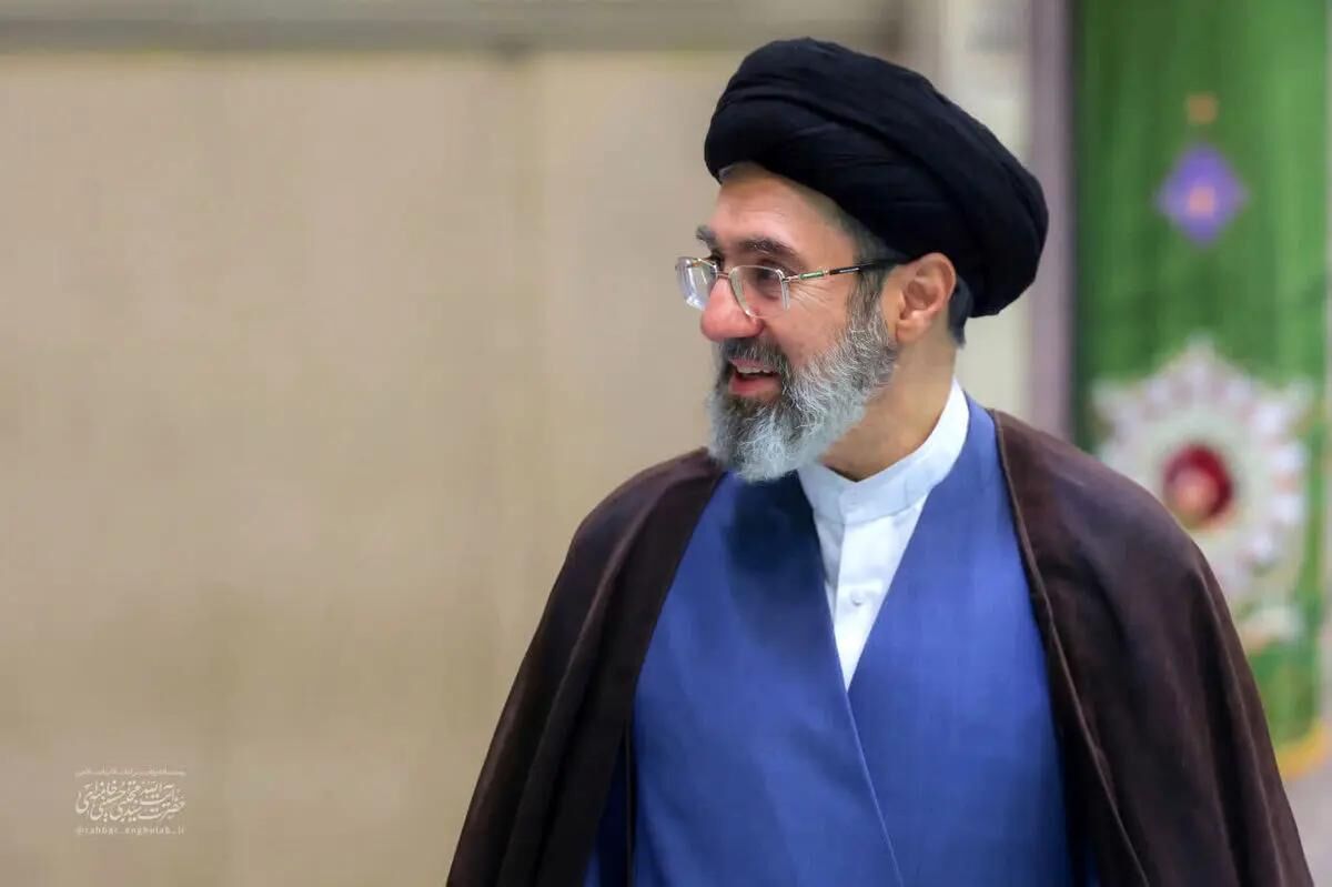 سردار قریشی: تصاویر حضور رهبر انقلاب در جلسات با فرماندهان منتشر می‌شود

