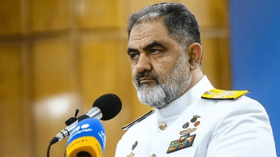 فرمانده نیروی دریایی ارتش: دشمن در محاسبات خود درباره ایران سخت در اشتباه است
