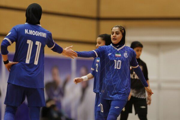 استقلال قهرمان لیگ برتر شد
