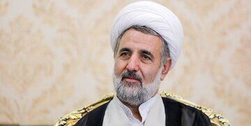 ۱۱۲ رادیوی زنده علیه کشور تبلیغ می‌کنند؛ مردم حساب نظام را با چهار مسئول مشکل‌دار یکی نمی‌دانند