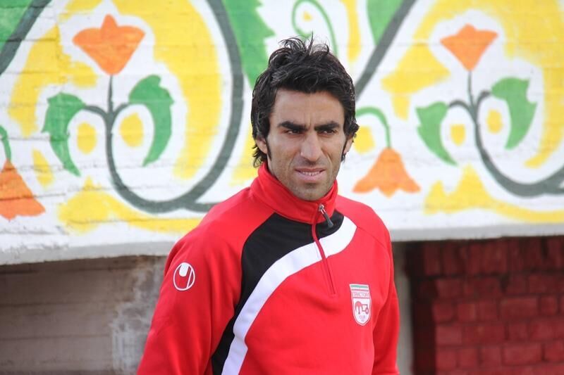 هافبک اسبق پرسپولیس و استقلال به حبس محکوم شد