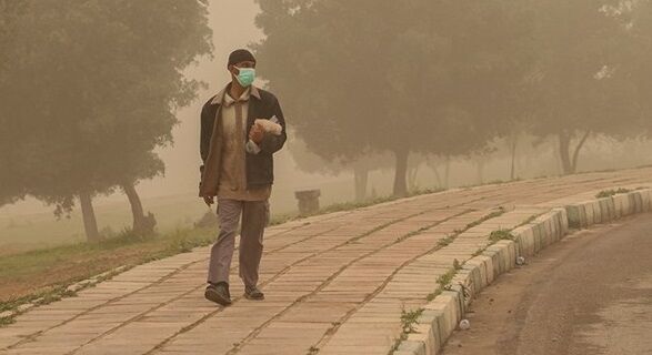 کانون ریزگردها به دلیل خشکسالی‌های پی در پی به اطراف تهران رسیده