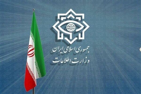 هشدار وزارت اطلاعات: به شبکه‌های ماهواره‌ای تصویر ارسال کنید، با شدت عمل برخورد خواهیم کرد
