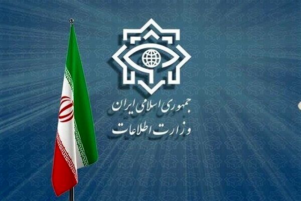 هشدار وزارت اطلاعات: به شبکه‌های ماهواره‌ای تصویر ارسال کنید، با شدت عمل برخورد خواهیم کرد