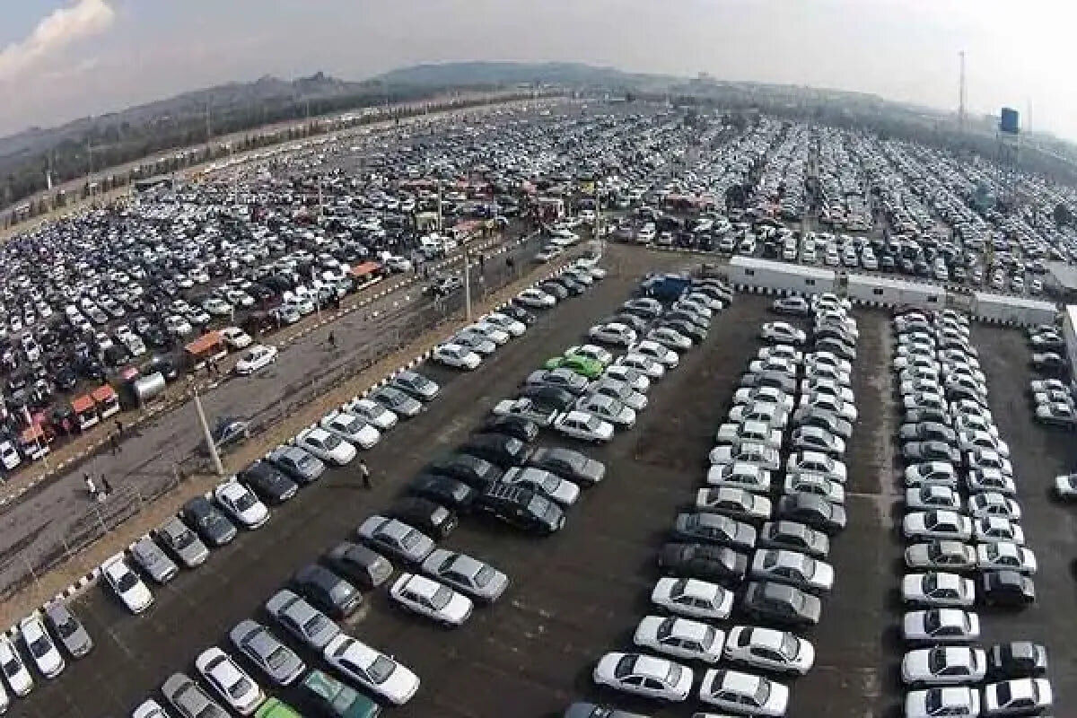 تعرفه گمرکی واردات خودرو در ۱۴۰۴ اعلام شد