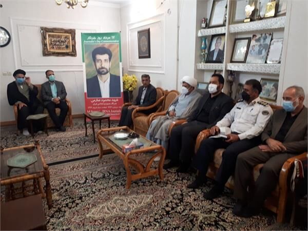 از دیدار با خانواده شهید صارمی تا حضور در مراسم روز خبرنگار/ در سفر 2 روزه معاون مطبوعاتی به استان‌های لرستان و مرکزی چه گذشت؟