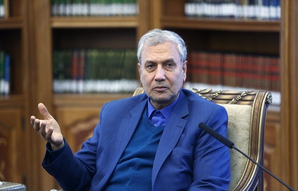 واکنش ربیعی به حواشی میزگرد پزشکیان: خدا بلند کردن صدا را به بدگویى دوست ندارد، مگر از آن کس که به او ستمى شده باشد