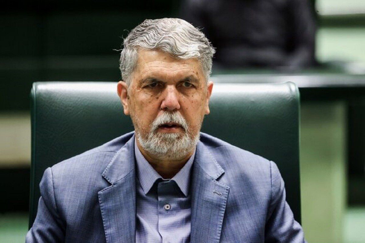 واکنش وزیر ارشاد به کارت زرد مجلس: بیش از هر زمان مباد دلخوری‌های داخلی ما را از دشمنان غدار غافل کند