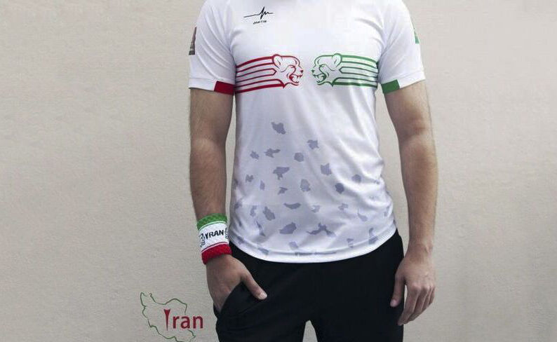 اعتراض یک روزنامه به طرح لباس هواداران تیم ملی؛ نماد تجزیه‌طلبی و اغتشاشات است!