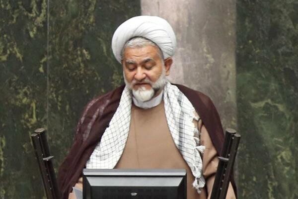 باید از مدیران زحمتکش ستاد رئیسی استفاده شود