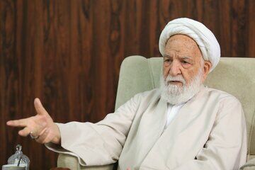 آیت الله مسعودی خمینی: در اتاق عفاف و حجاب قرار است مردم را بزنند؟ بکشند؟ ببرند؟ چه کار کنند؟/ پیروزی ایران در جنگ با اسراییل خواست خدا بود