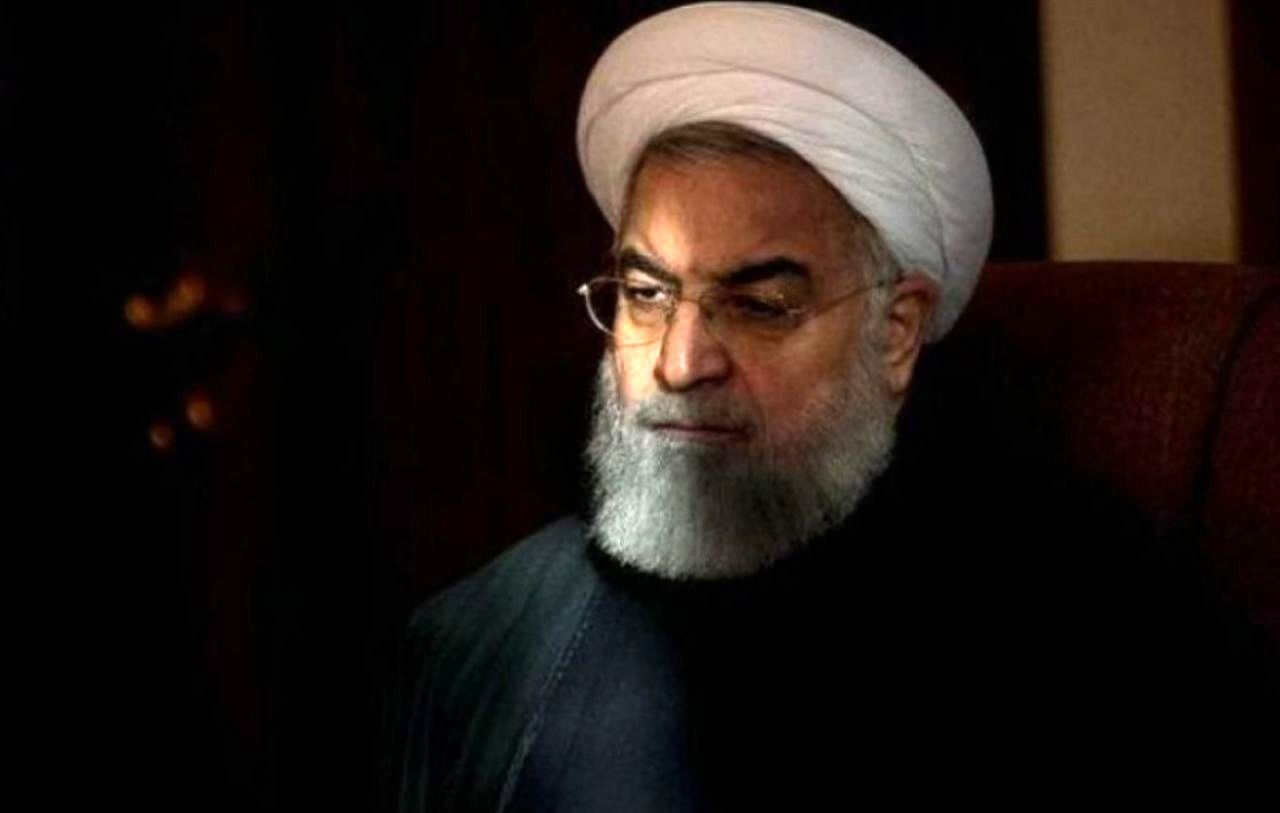 روحانی وصله‌ای ناجور بود که هیچ جریانی آن را گردن نگرفت