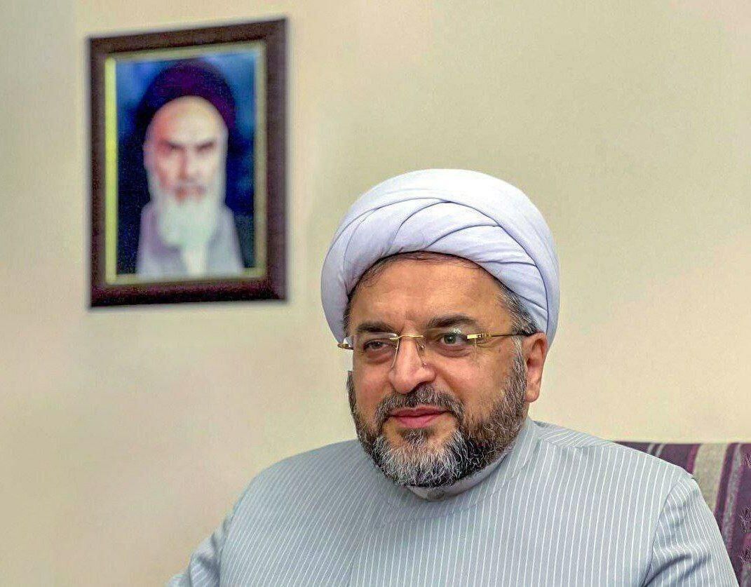 پاسخ هادی سروش به ادعای آقاتهرانی؛ هر چه جستجو کردم عبارت «رجوع به ولایت فقیه برای مسائل روز» را از زبان حضرت مهدی (عج) نیافتم