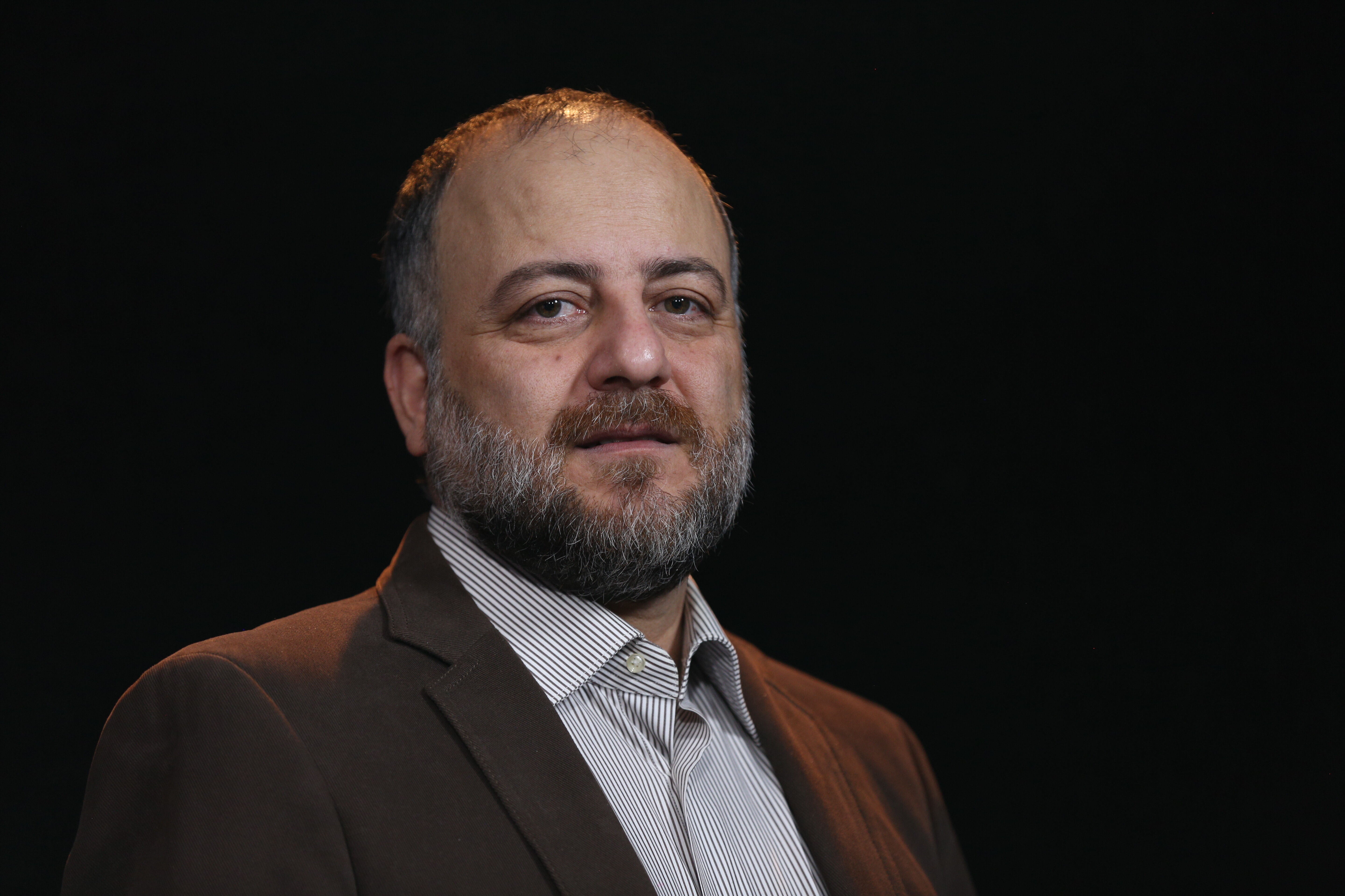 هنرمند نمی‌تواند مروج خشونت باشد
