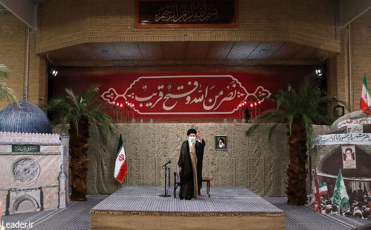 امروز کشور از لحاظ دفاعی به مرحله بازدارندگی رسیده و برای تهدید خارجی نگرانی وجود ندارد/ پاسخگویی به روایتهای دروغ و مخدوش از دفاع مقدس و انقلاب ضروری است