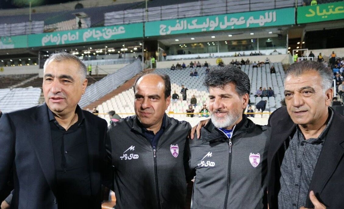 با پرسپولیس در آزادی بازی نمی‌کنیم!