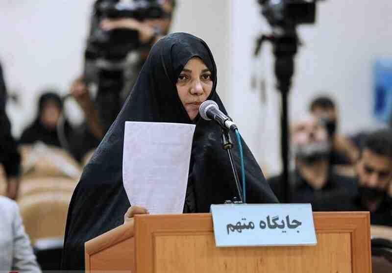 شبنم نعمت‌زاده متواری است؛ در زندان نیست، حتی پابند الکترونیکی هم نداشته