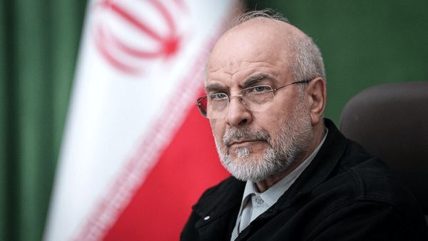 قالیباف: قرار بود ۸ صبح خبر شهادت رهبر شهید اعلام شود، اما ۱۲:۳۰ شب، شبکه‌های تلویزیونی خارج این خبر را منتشر کردند/ با شهید لاریجانی تصمیم گرفتیم خبر را سحر اعلام کنیم و بگوییم مردم به خیابان‌ها بیایند، وگرنه ممکن بود بحث خیابان به گونه‌ای دیگر رقم بخورد