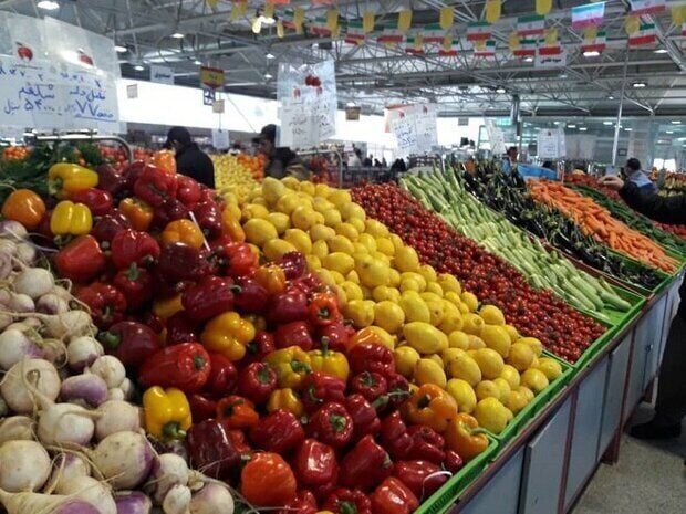 عرضه 2هزار تن میوه برای ماه رمضان و نوروز