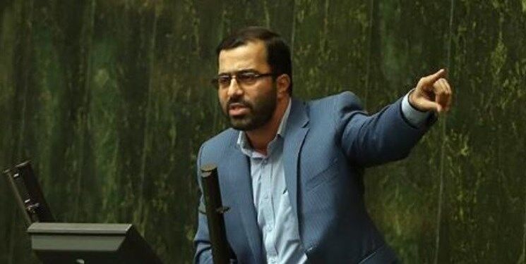 افرادی که حال کار کردن ندارند در دولت انقلابی جایی ندارند