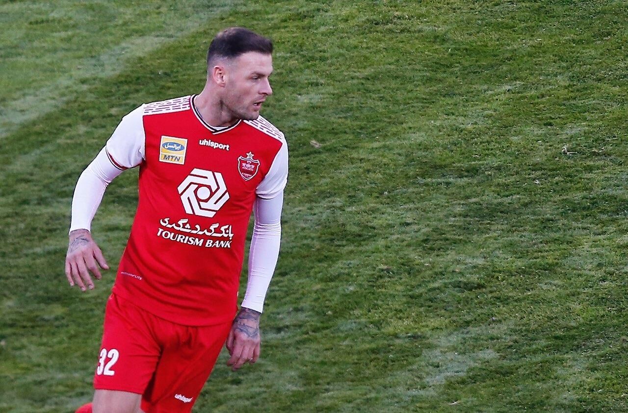 بازداشت مهاجم پیشین پرسپولیس به دلیل آزار نامزدش