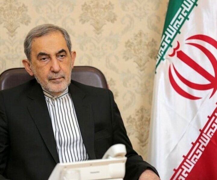 ولایتی: تصور ضربه کم‌هزینه به ایران خطاست و پیامدهایش جهانی می‌شود