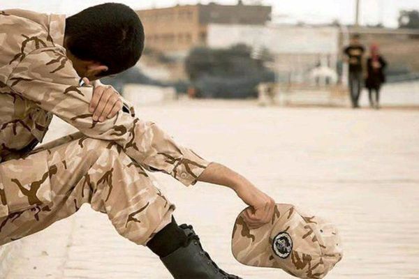 خبر رفع ممنوعیت صدور ویزا برای کسانی که در سپاه سرباز بوده اند، نادرست است