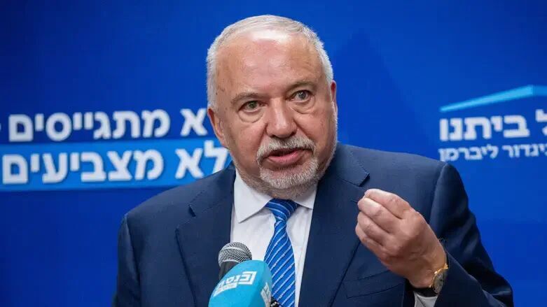 وزیر جنگ اسبق اسرائیل: باید غزه را کاملاً اشغال کنیم