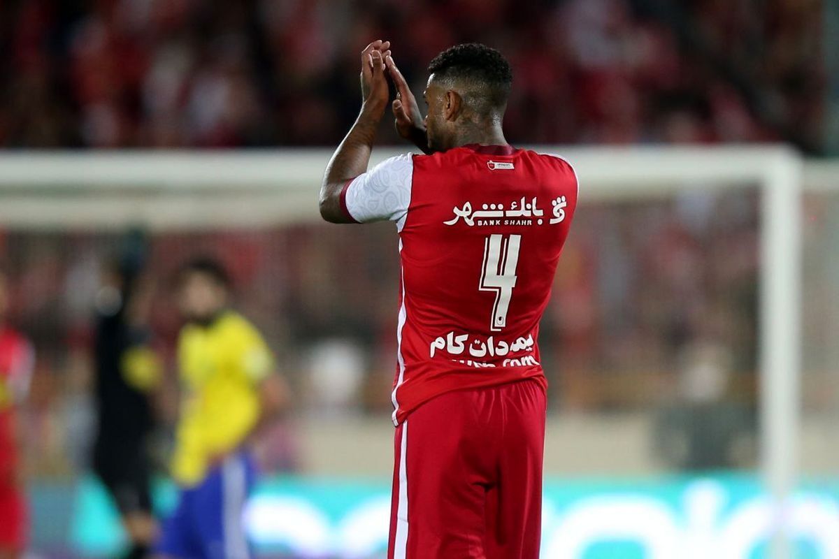 آخرین وضعیت شکایت باشگاه پرسپولیس از مهاجم جنجالی