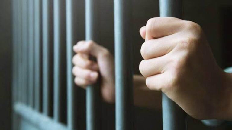 بخشش قاتل فرزند بدون هیچ قید و شرط